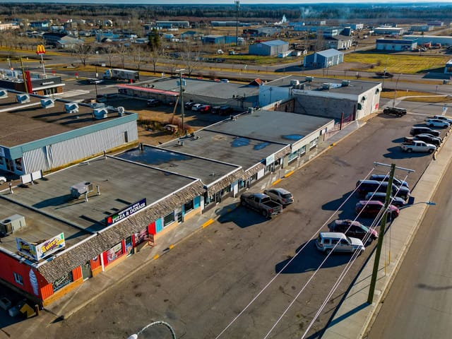 Retail for sale in Fort Nelson, Fort Nelson, 4916 N 50 Avenue, 224978392 | Realtylink.org
