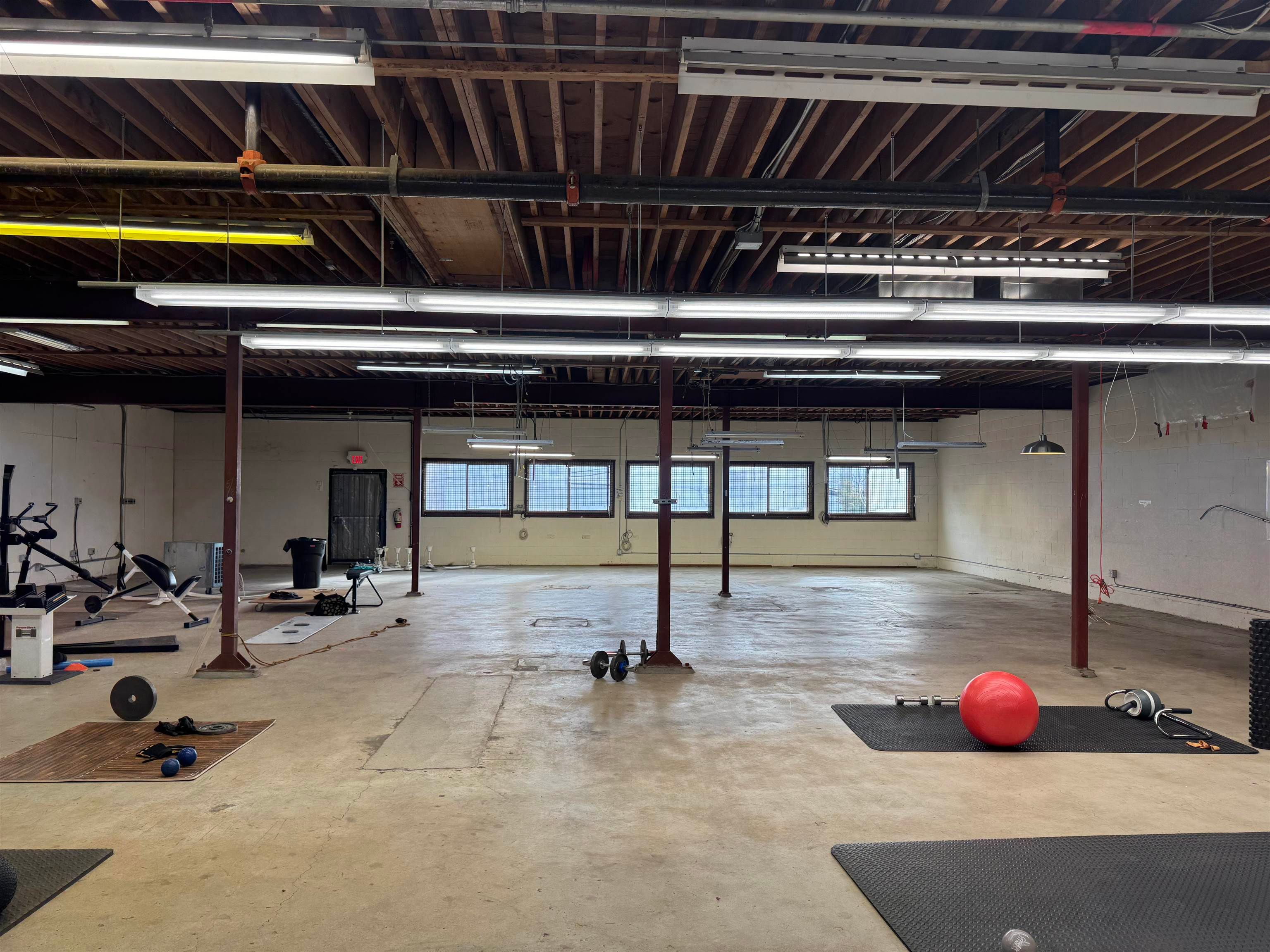 Industrial for lease in Vancouver, Vancouver East, 210 60 E 5th Avenue, 224978484 | Realtylink.org