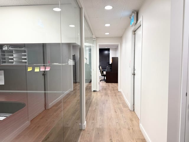 Office for lease in Richmond, Richmond, 370 4400 Hazelbridge Way, 224978523 | Realtylink.org