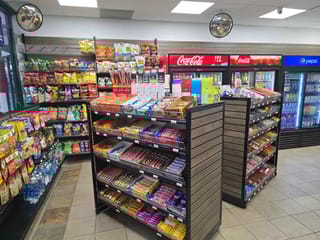 Business for sale in North Vancouver, North Vancouver, 149 Chadwick Court, 224978532 | Realtylink.org