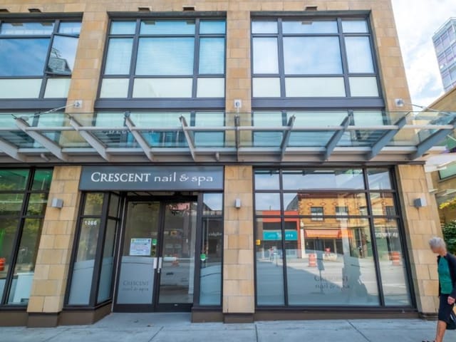 Retail for lease in Vancouver, Vancouver West, 1066 W Broadway, 224978699 | Realtylink.org