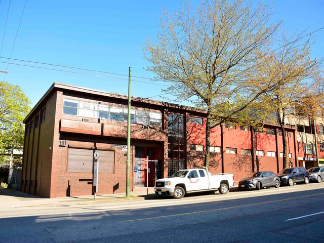 Industrial for lease in Vancouver, Vancouver East, 2908 Commercial Drive, 224978709 | Realtylink.org
