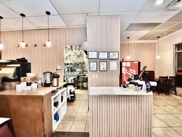 Business for sale in Langley, Cloverdale, 102 19390 68 Avenue, 224978856 | Realtylink.org