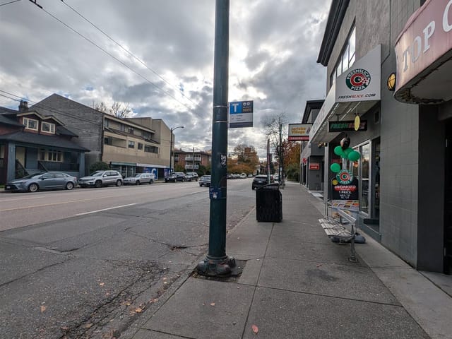Retail for lease in Vancouver, Vancouver West, 225 2083 Alma Street, 224978867 | Realtylink.org