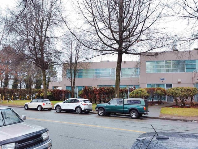 Industrial for lease in Burnaby, Burnaby South, 28 3871 N Fraser Way, 224979013 | Realtylink.org