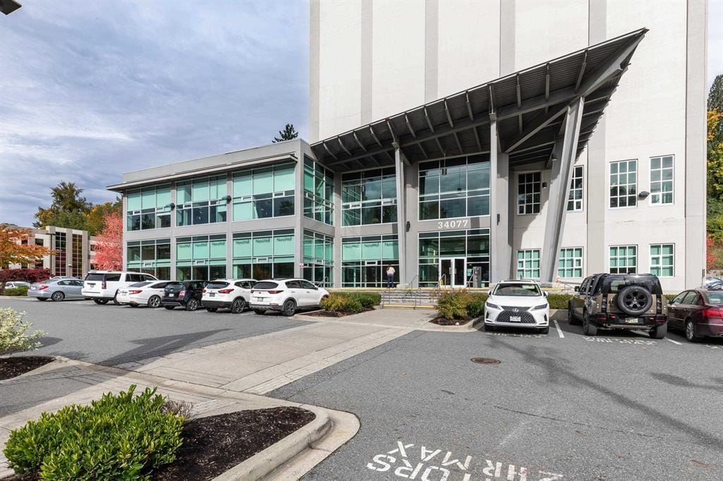 Office for lease in Abbotsford, Abbotsford, 230 34077 Gladys Avenue, 224979044 | Realtylink.org