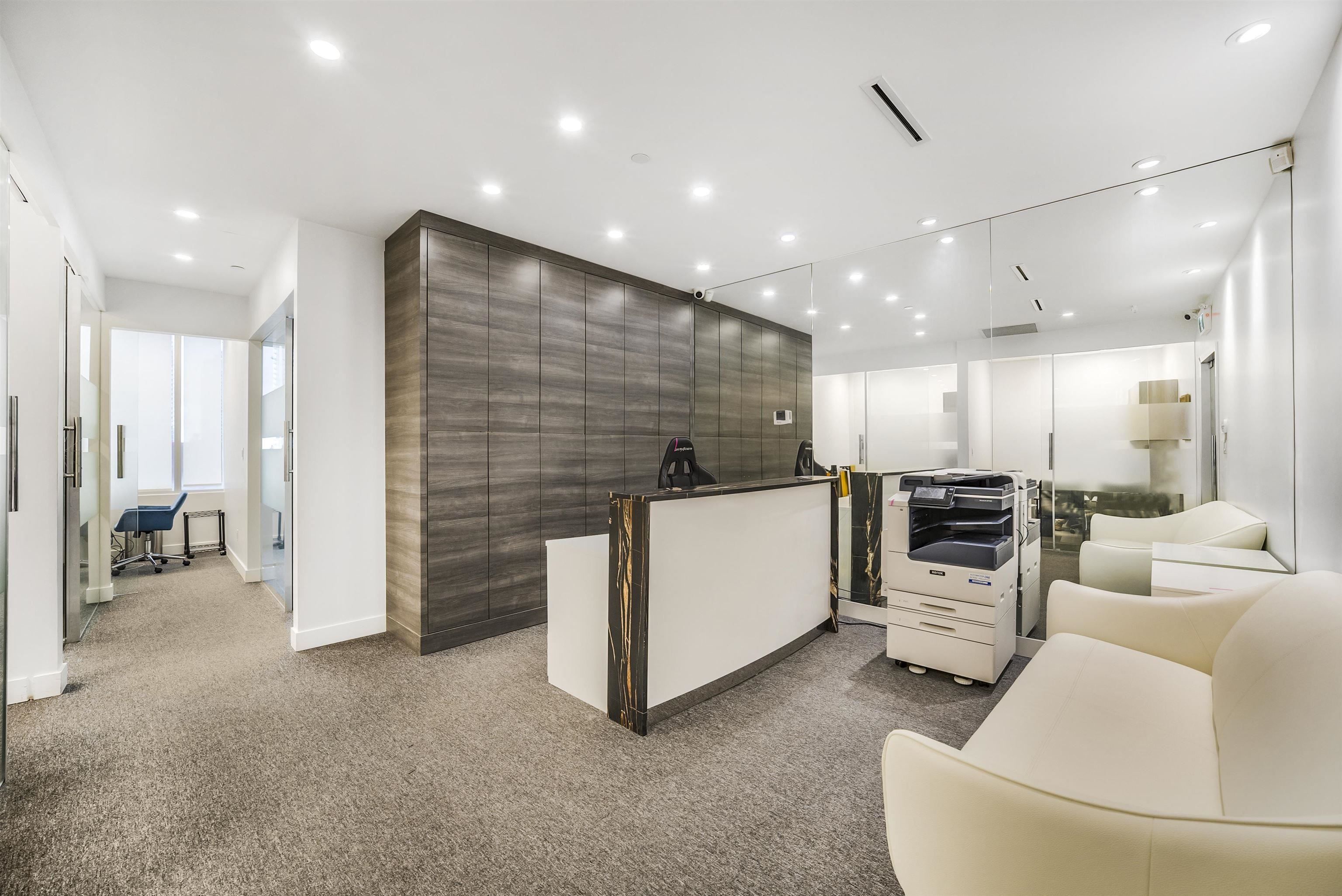 Office for lease in Burnaby, Burnaby South, 606 4538 Kingsway, 224979257 | Realtylink.org