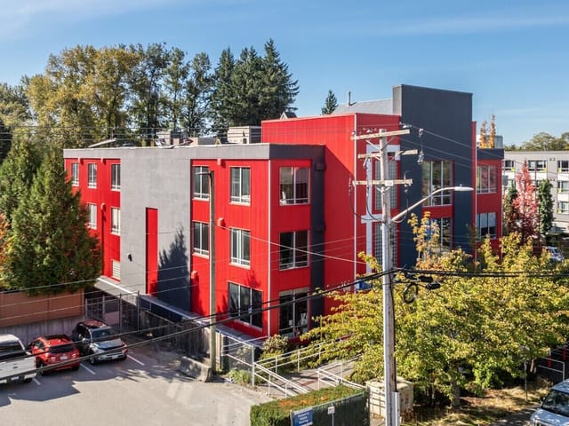 Office for lease in Surrey, Surrey, 114 13710 94a Avenue, 224979357 | Realtylink.org