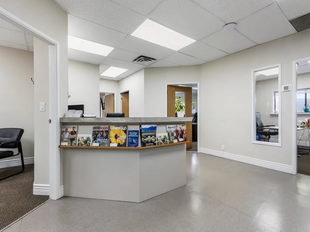 Office for lease in Chilliwack, Chilliwack, 201 48945 Yale Road, 224979394 | Realtylink.org