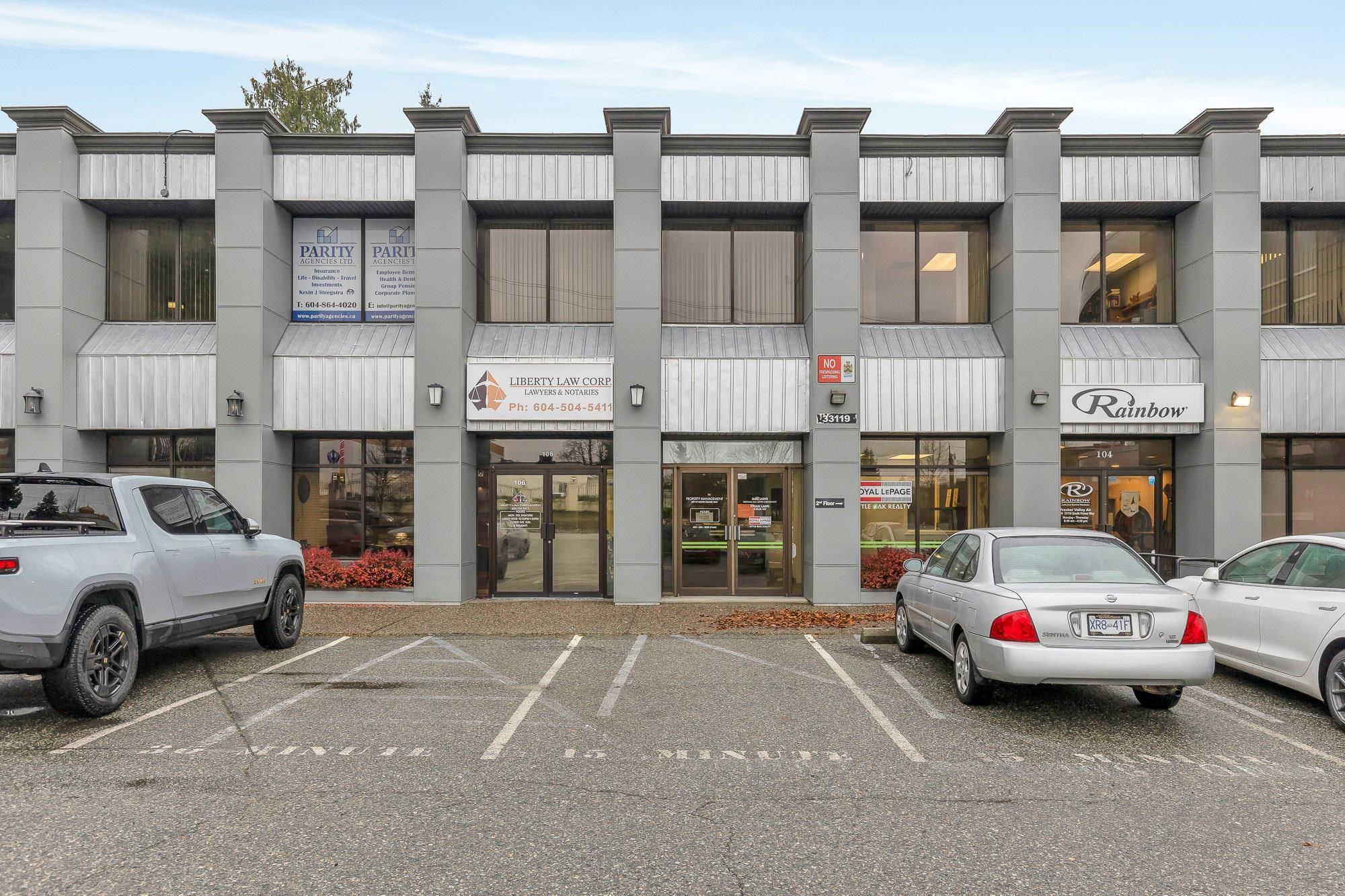 Office for lease in Abbotsford, Abbotsford, 206 33119 South Fraser Way, 224979620 | Realtylink.org
