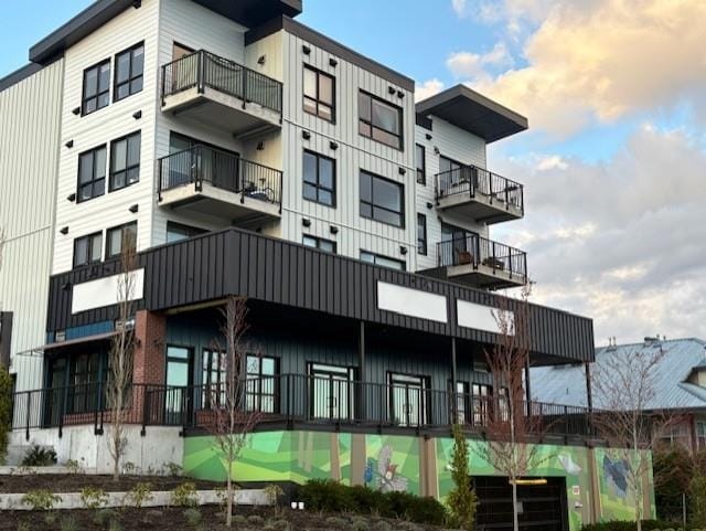 Retail for lease in Gibsons, Sunshine Coast, B104 1000 Venture Way, 224979660 | Realtylink.org