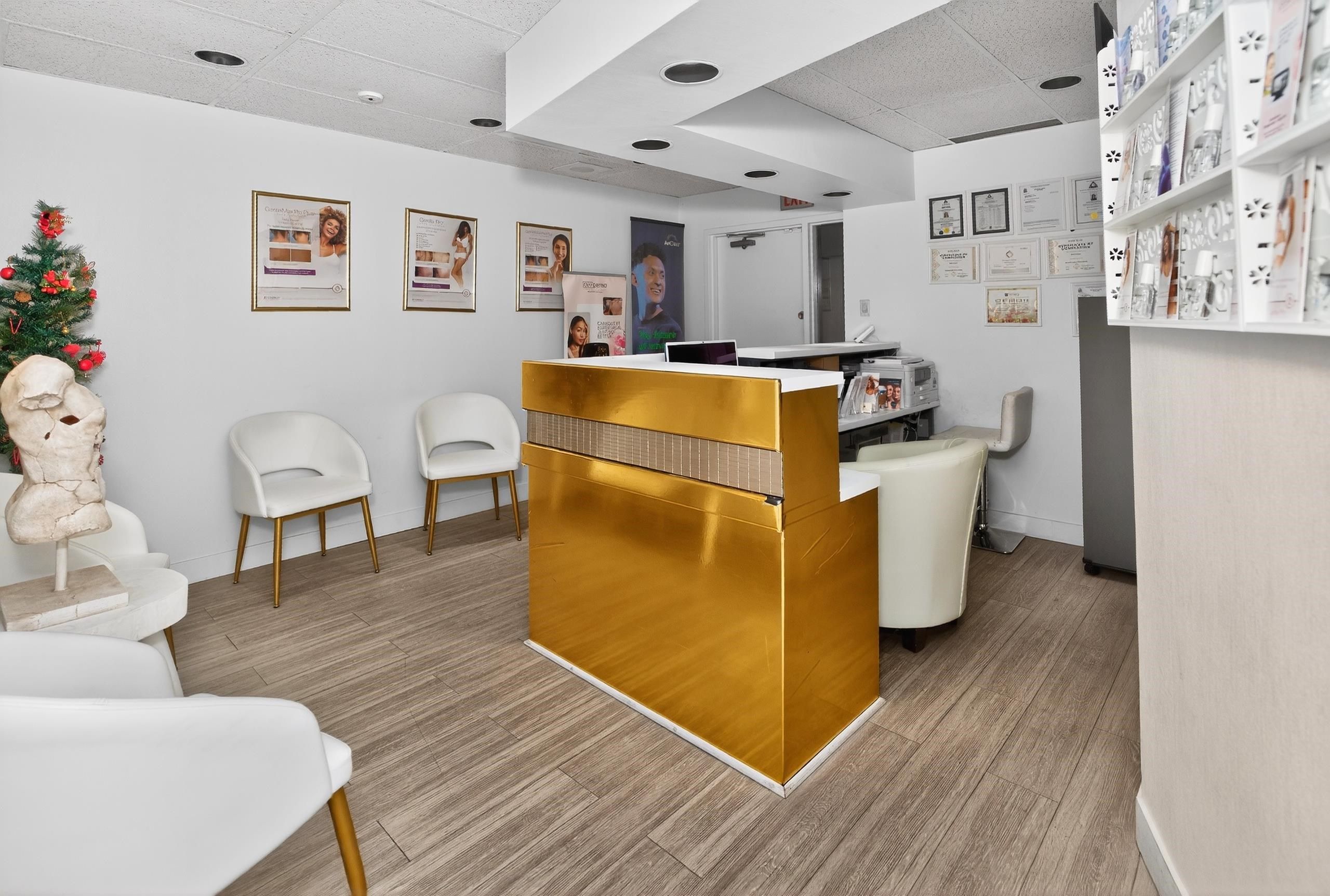 Business for sale in North Vancouver, North Vancouver, 12085 Confidential, 224979665 | Realtylink.org