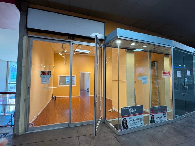 Retail for sale in Burnaby, Burnaby South, 2612 4500 Kingsway, 224979848 | Realtylink.org