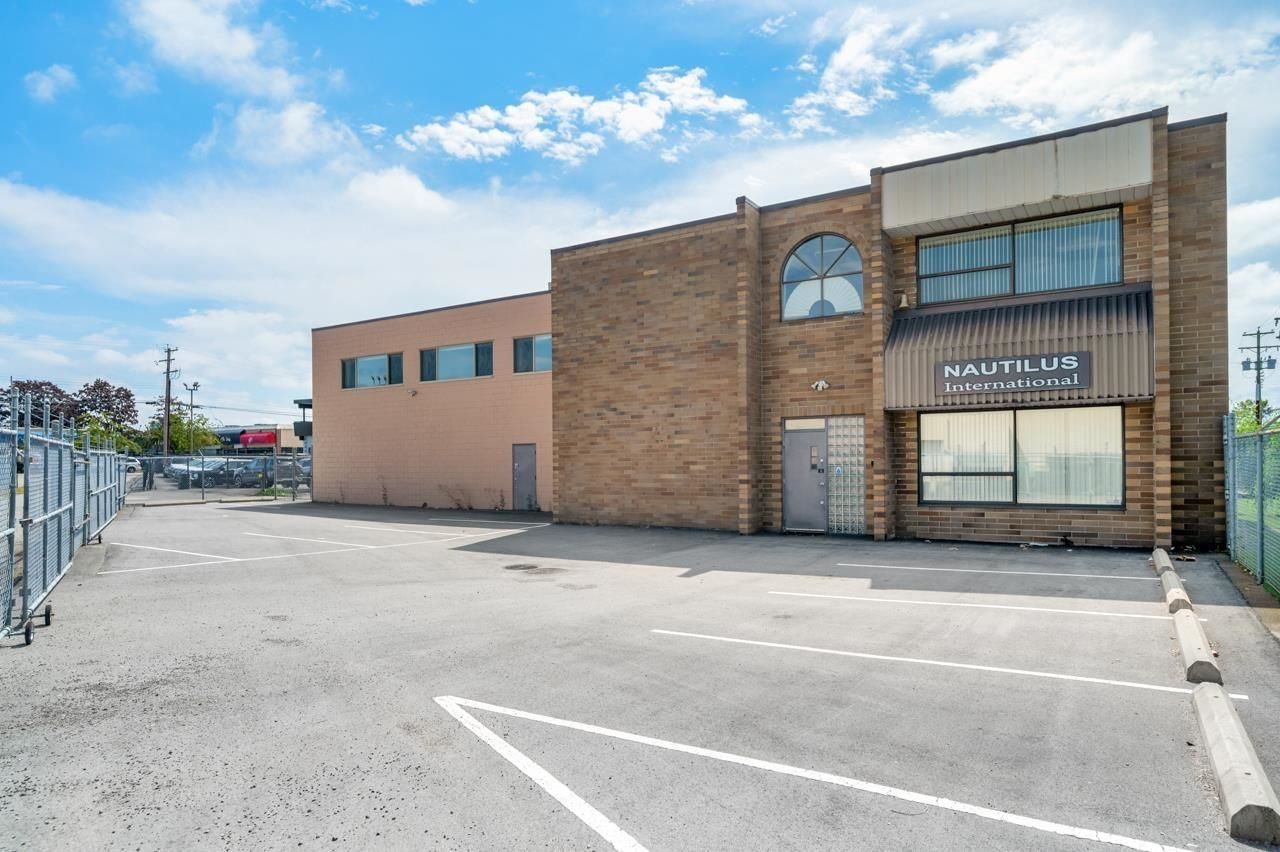 Industrial for lease in Burnaby, Burnaby South, 6866 & 6868 Russell Avenue, 224979861 | Realtylink.org