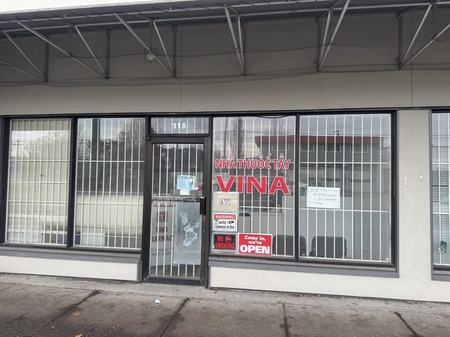 Retail for sale in Vancouver, Vancouver East, 118 888 Kingsway, 224979897 | Realtylink.org