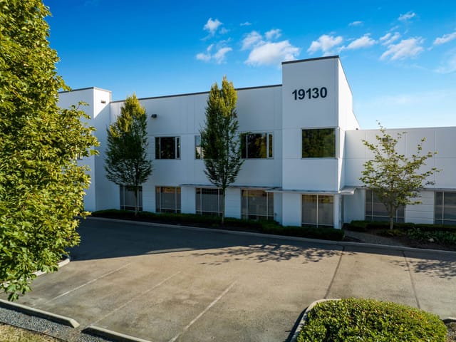 Industrial for lease in Surrey, South Surrey White Rock, 102 19130 24 Avenue, 224979974 | Realtylink.org