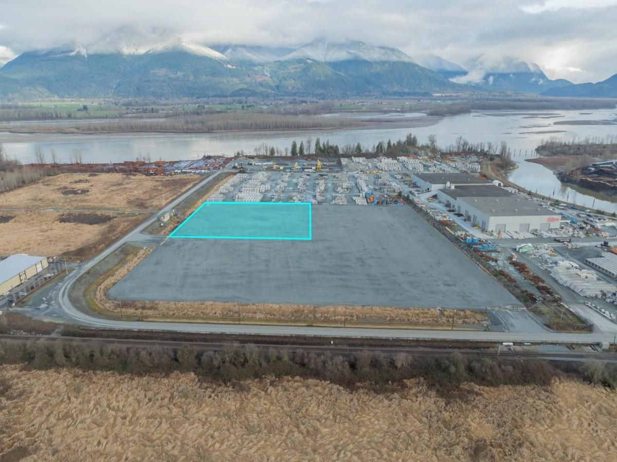 Industrial for sale in Chilliwack, Chilliwack, 7652 Cannor Road, 224980071 | Realtylink.org