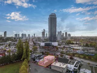 Retail for lease in Surrey, North Surrey, 13585 King George Boulevard, 224980123 | Realtylink.org