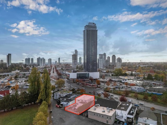 Retail for lease in Surrey, North Surrey, 13585 King George Boulevard, 224980123 | Realtylink.org