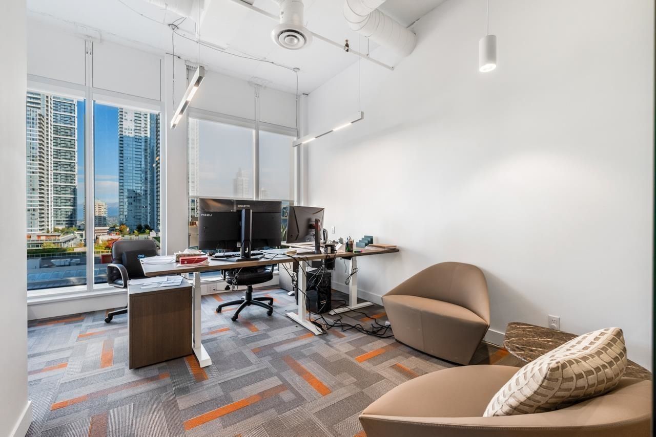 Office for lease in Burnaby, Burnaby South, 703-705 6378 Silver Avenue, 224980152 | Realtylink.org