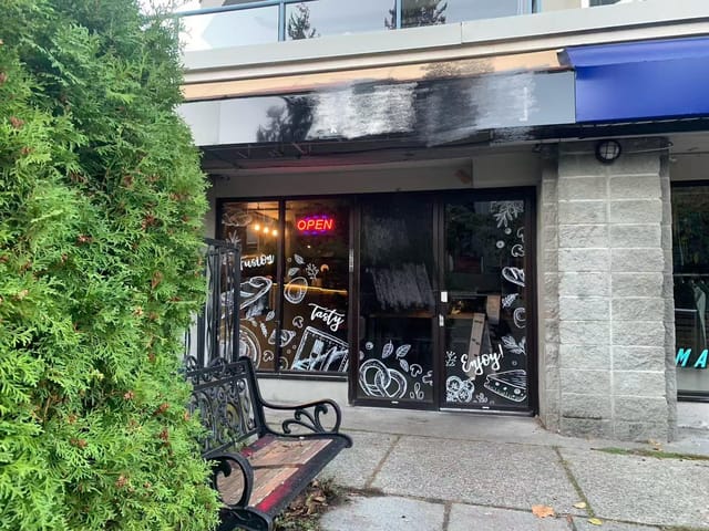 Business for sale in Vancouver, Vancouver West, 2209 W 1st Avenue, 224980196 | Realtylink.org