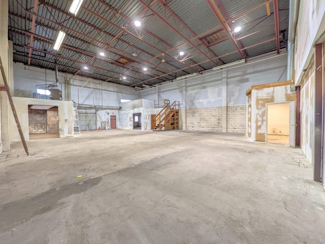Industrial for lease in Vancouver, Vancouver East, 787 E Cordova, 224980216 | Realtylink.org