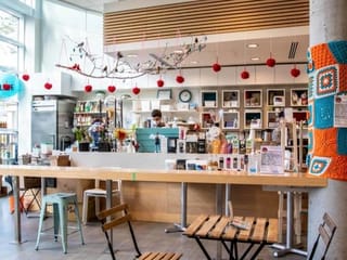 Business for sale in White Rock, South Surrey White Rock, 106 15331 16 Avenue, 224980341 | Realtylink.org