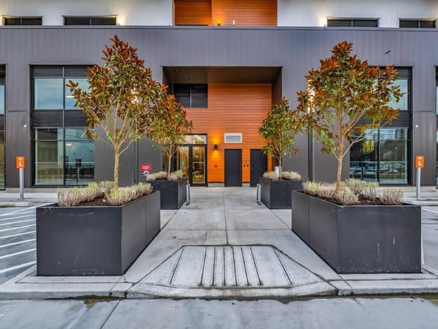 Industrial for lease in Vancouver, Vancouver West, 414 8188 Manitoba Street, 224980473 | Realtylink.org