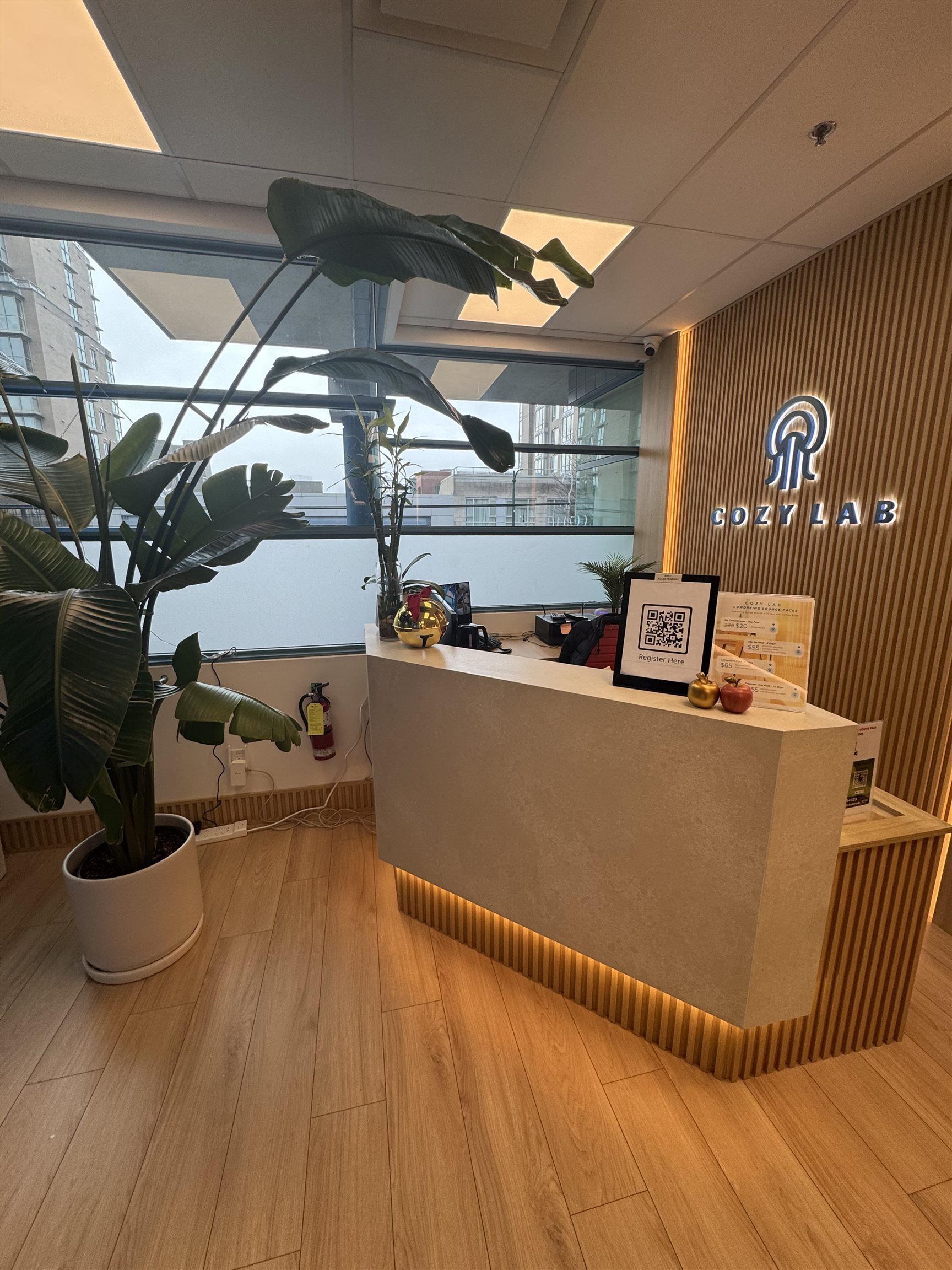 Retail for lease in Vancouver, Vancouver West, 202 1128 W Broadway, 224980524 | Realtylink.org