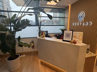 Retail for lease in Vancouver, Vancouver West, 202 1128 W Broadway, 224980524 | Realtylink.org