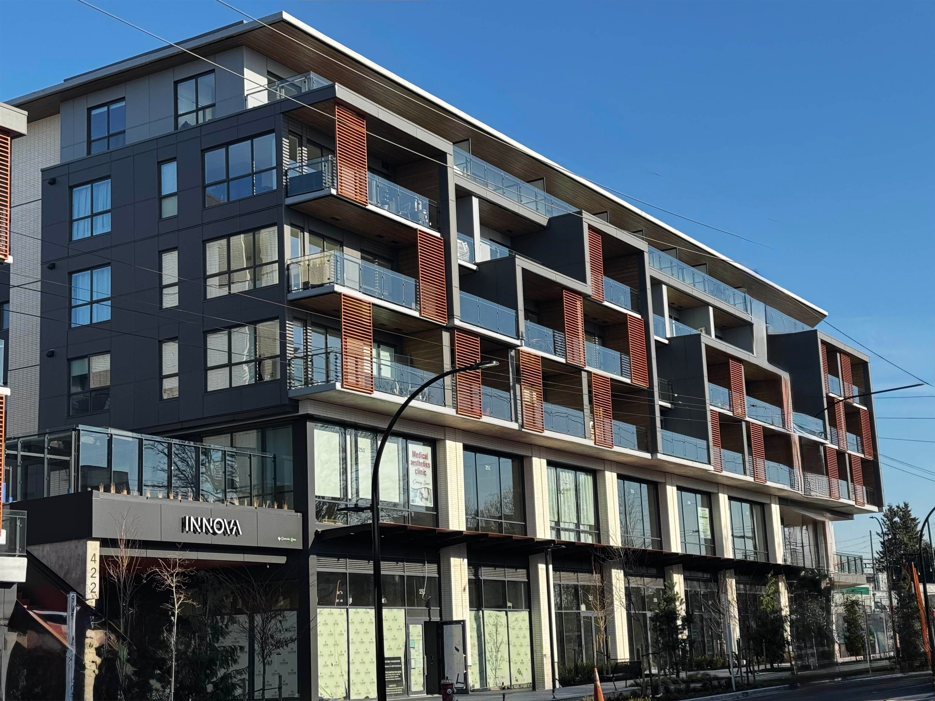 Office for sale in North Vancouver, North Vancouver, 253 422 E 3rd Street, 224980582 | Realtylink.org