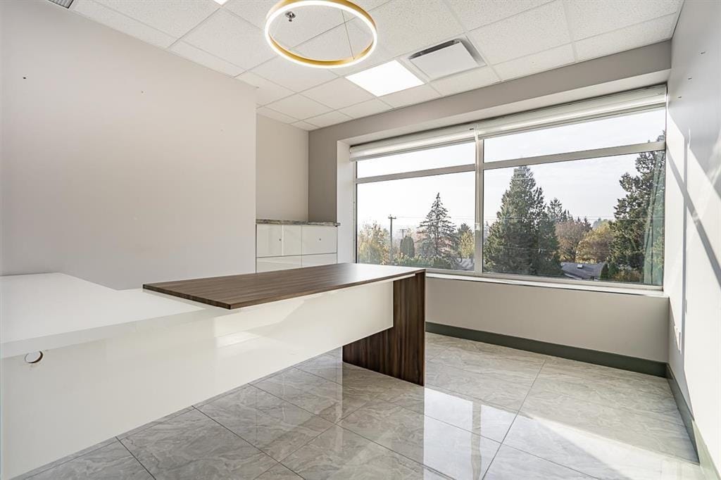 Office for sale in Surrey, Surrey, 305-306 6678 152 Street, 224980638 | Realtylink.org