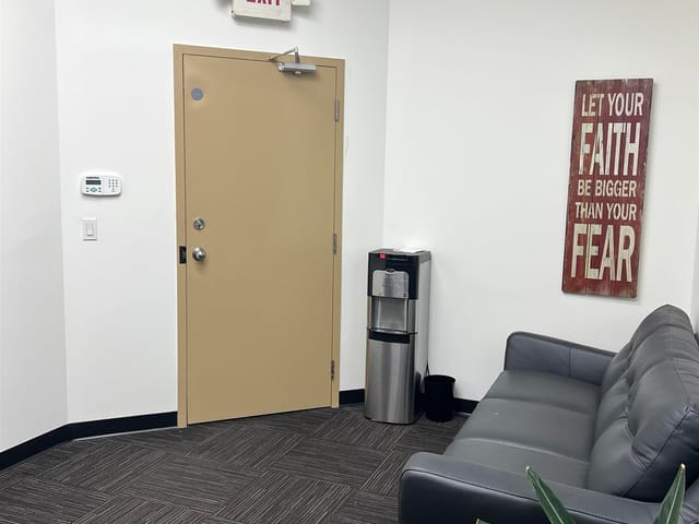 Office for sale in Surrey, Surrey, 204 12899 80 Avenue, 224980722 | Realtylink.org