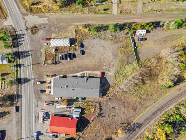 Retail for sale in Lone Butte, 100 Mile House, 6011 Little Fort 24 Highway, 224980798 | Realtylink.org