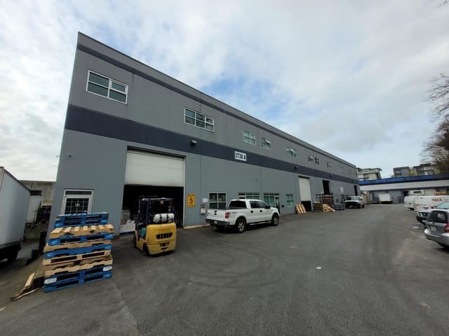 Industrial for lease in Burnaby, Burnaby South, 3 3738 Keith Street, 224980824 | Realtylink.org