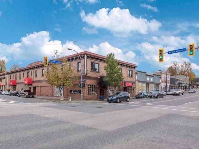 Retail for lease in Abbotsford, Abbotsford, 101 33790 Essendene Avenue, 224980905 | Realtylink.org