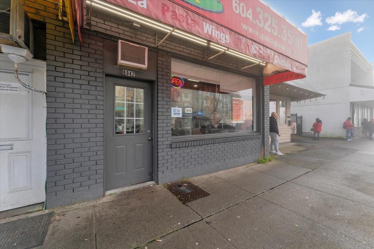 Business for sale in Vancouver, Vancouver East, 6942 Victoria Drive, 224980922 | Realtylink.org