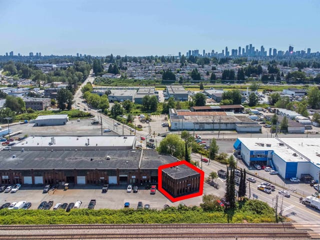Office for sale in Burnaby, Burnaby North, 101 2544 Douglas Road, 224981193 | Realtylink.org