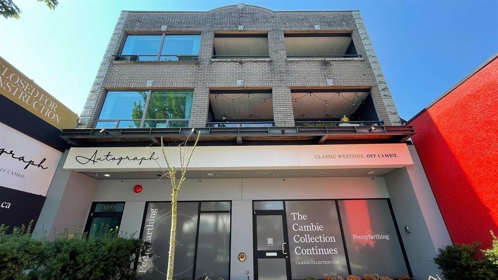 Retail for lease in Vancouver, Vancouver West, 3375 Cambie Street, 224981458 | Realtylink.org