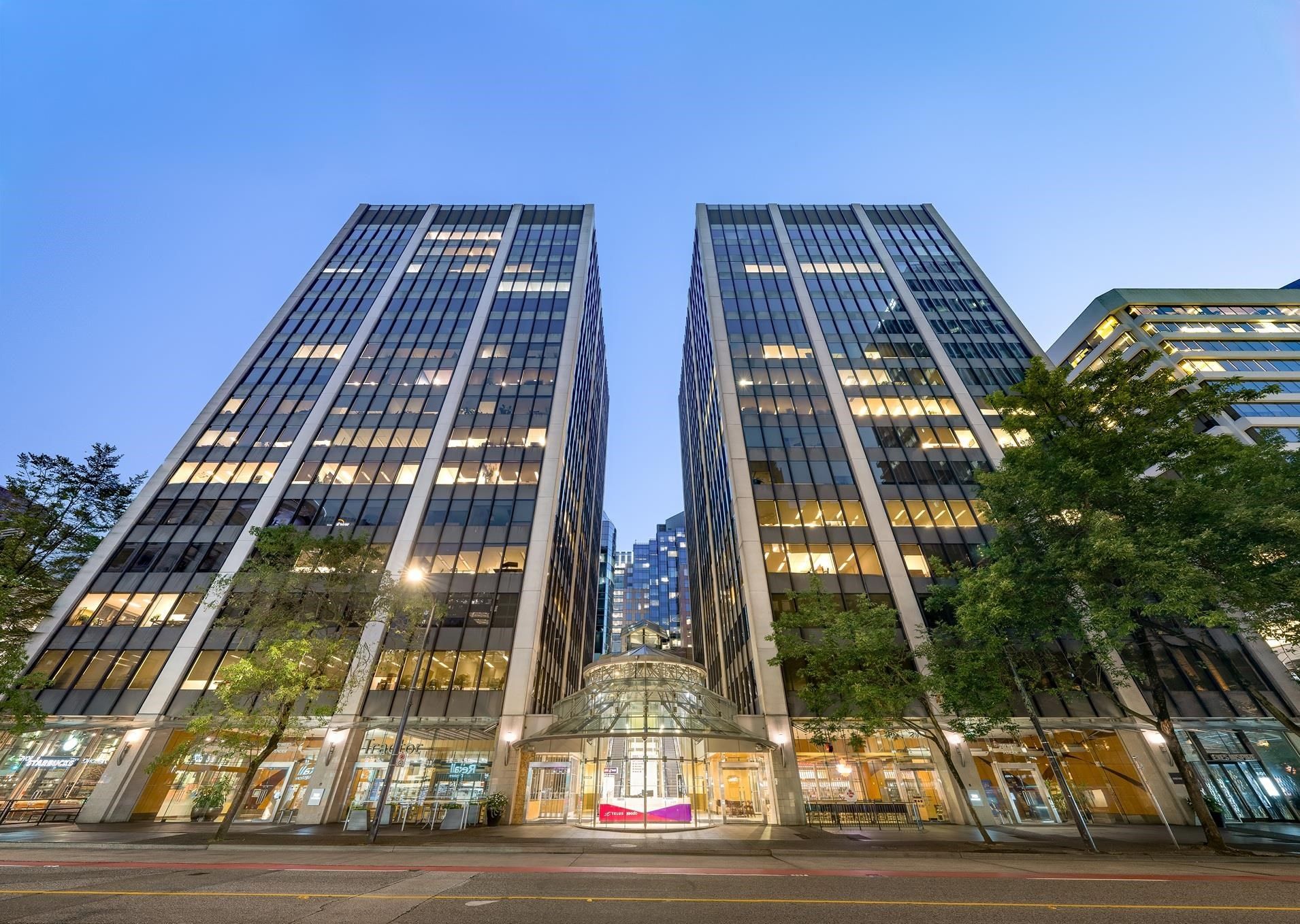 Office for lease in Vancouver, Vancouver West, 1501&1505 700 W Pender Street, 224981508 | Realtylink.org