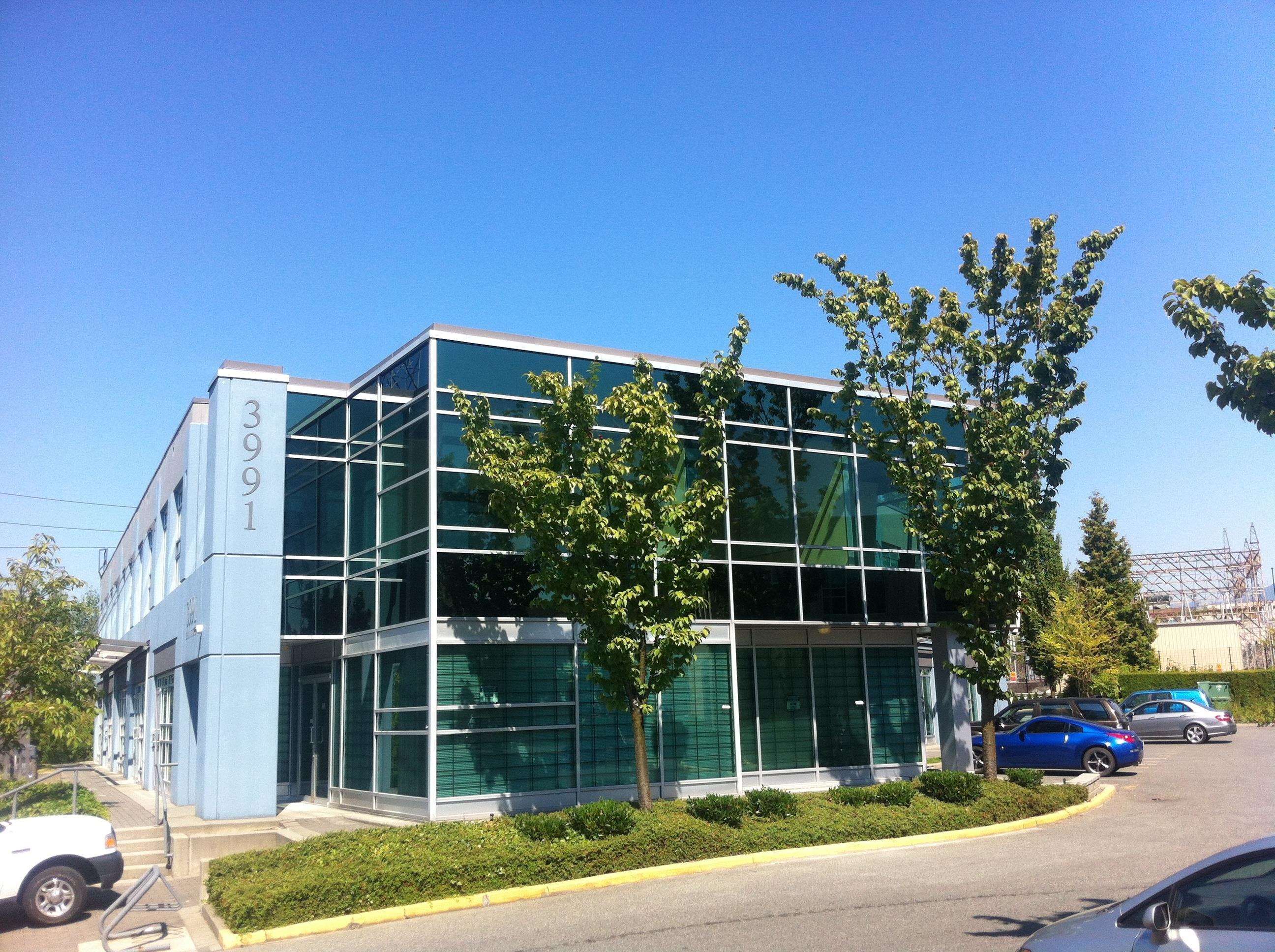Office for lease in Burnaby, Burnaby North, 201 3991 Henning Drive, 224981537 | Realtylink.org