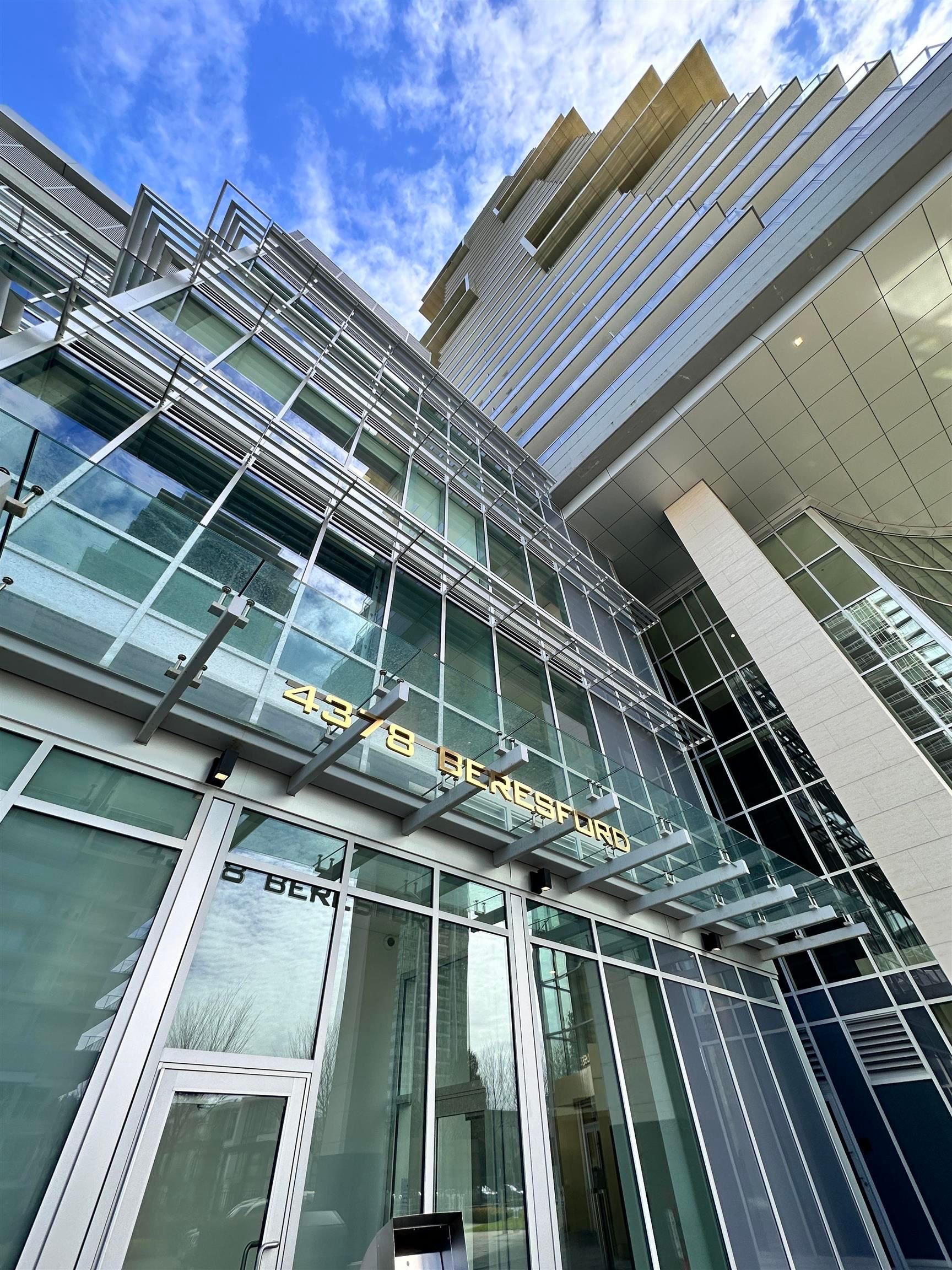 Office for lease in Burnaby, Burnaby South, 205 4378 Beresford Street, 224981547 | Realtylink.org