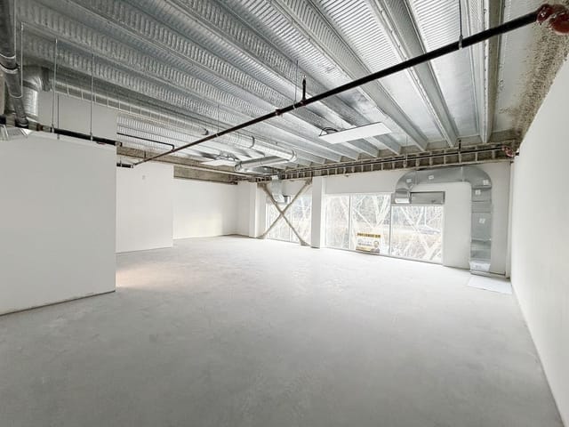 Industrial for lease in Richmond, Richmond, 109 4888 Vanguard Road, 224981581 | Realtylink.org