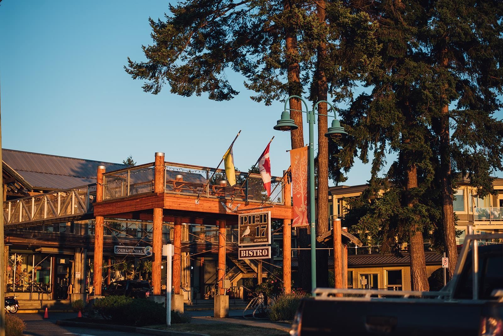 Business for lease in Sechelt, Sunshine Coast, 5 4720 Sunshine Coast Highway, 224981706 | Realtylink.org