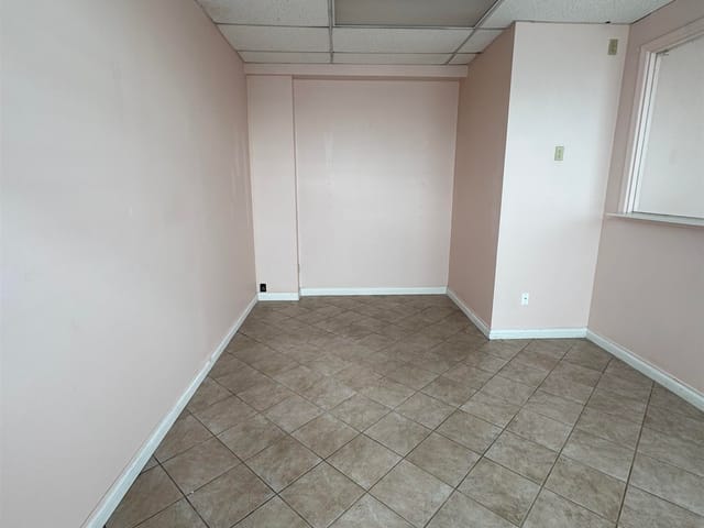 Retail for lease in Richmond, Richmond, 1375 4540 No.3 Road, 224981716 | Realtylink.org