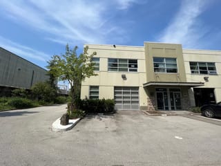 Industrial for lease in North Vancouver, North Vancouver, 106 & 106A 2411 Dollarton Highway, 224981752 | Realtylink.org