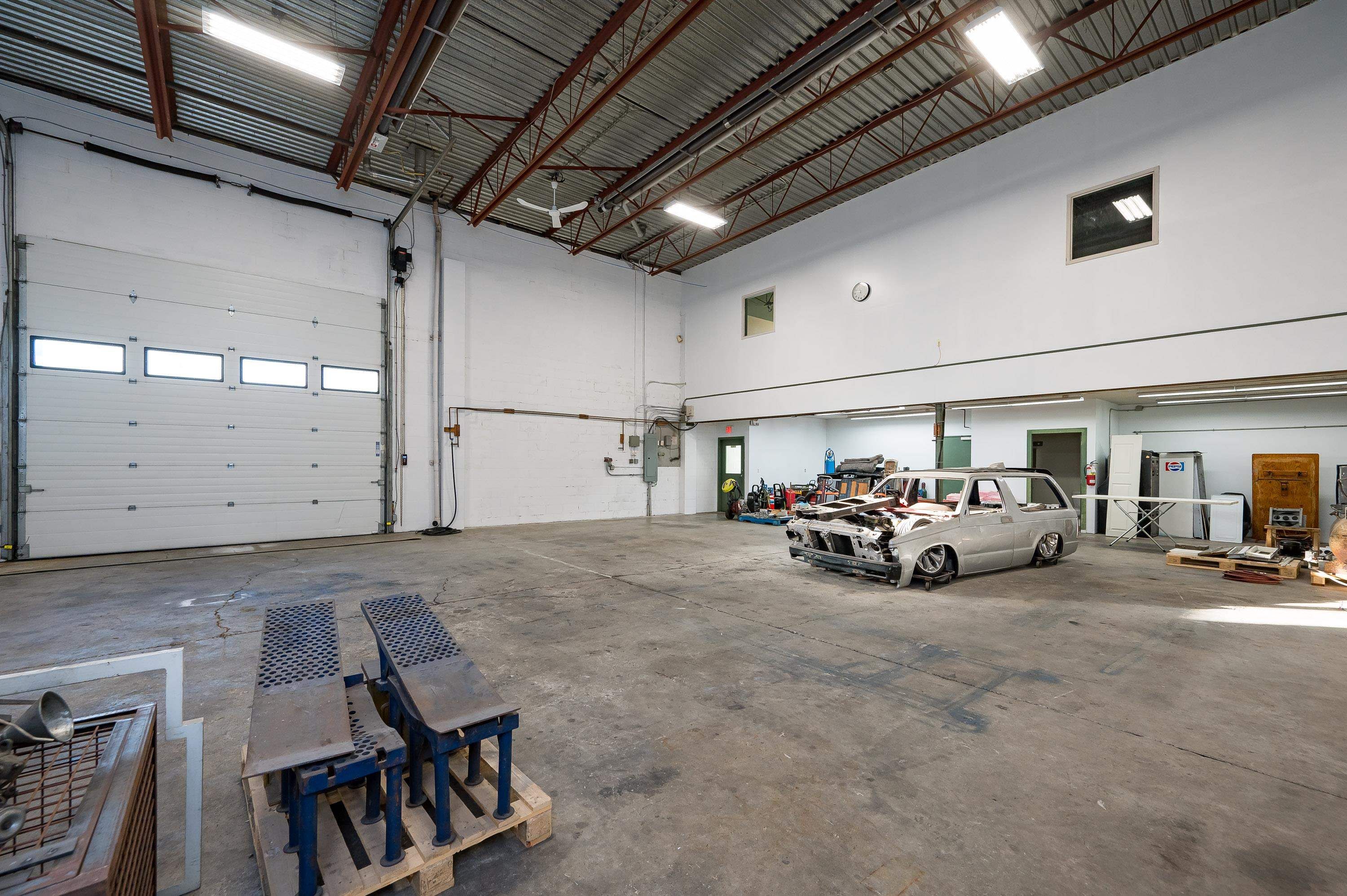 Industrial for sale in Surrey, Cloverdale, 15 5327 192 Street, 224981879 | Realtylink.org