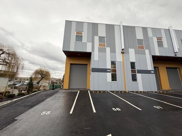 Industrial for lease in Burnaby, Burnaby South, 110 4717 Lowland Drive, 224981886 | Realtylink.org