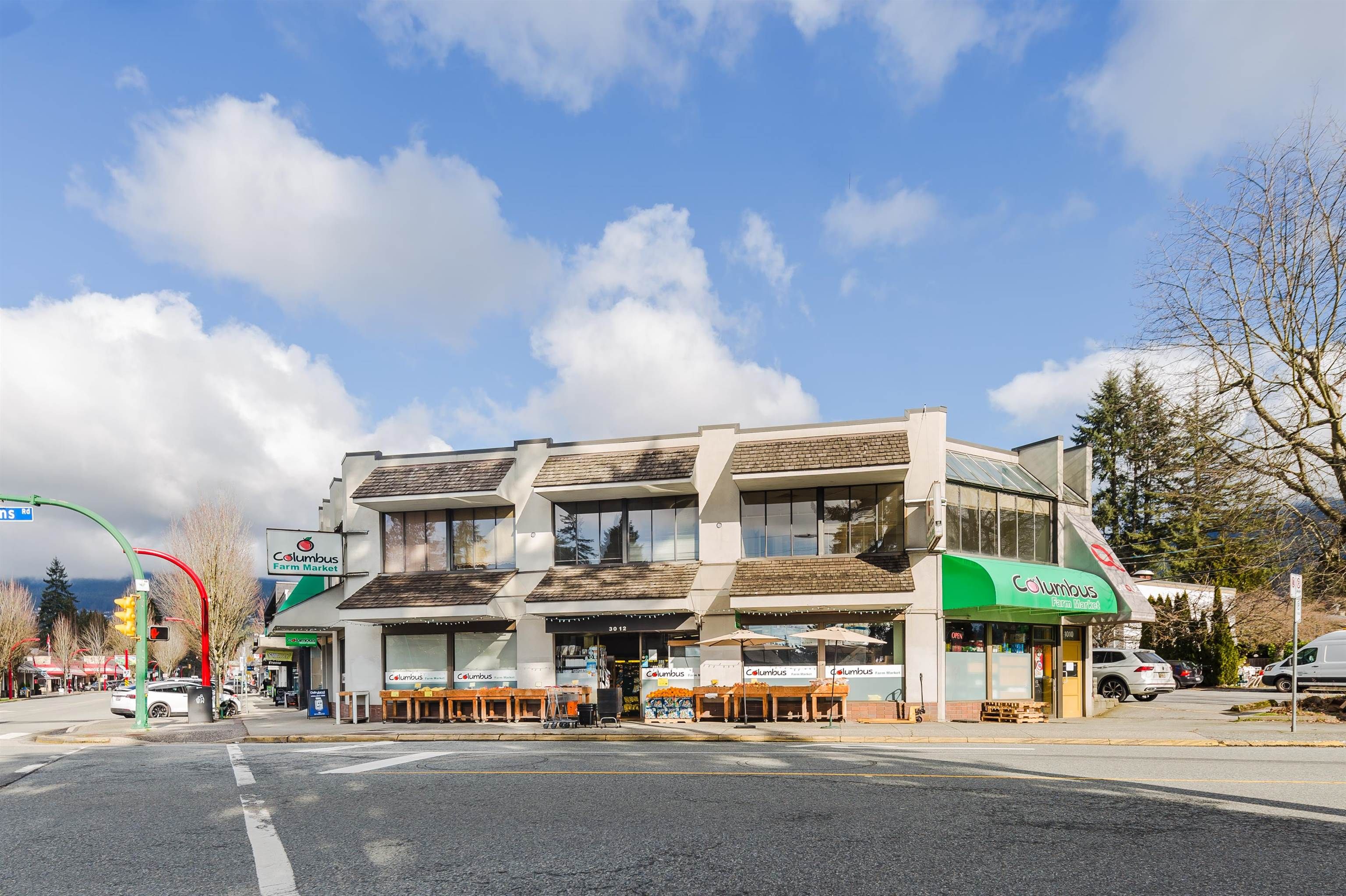 Retail for lease in North Vancouver, North Vancouver, 3012 Edgemont Boulevard, 224981887 | Realtylink.org