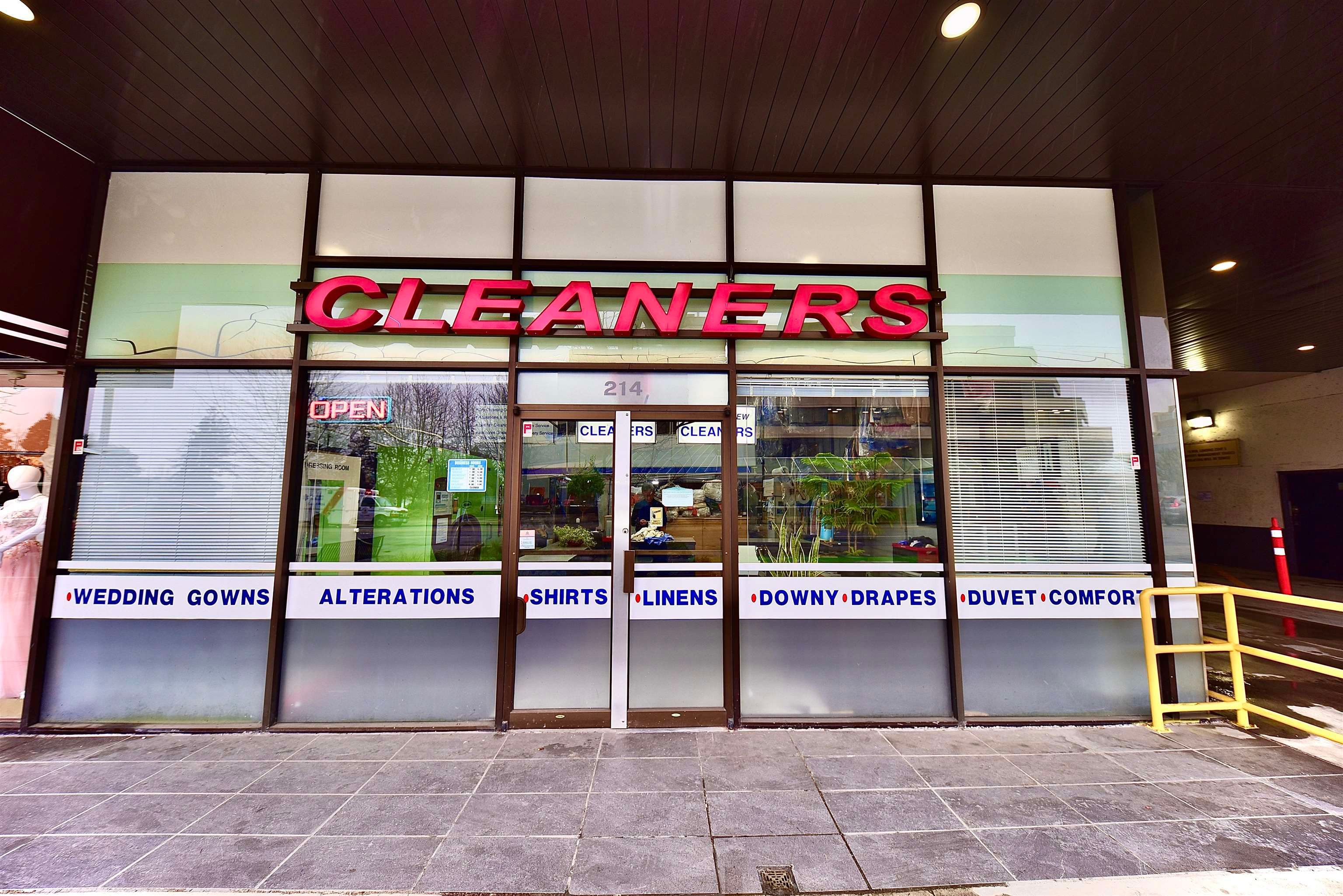 Business for sale in North Vancouver, North Vancouver, 214 W Esplanade Avenue, 224981921 | Realtylink.org